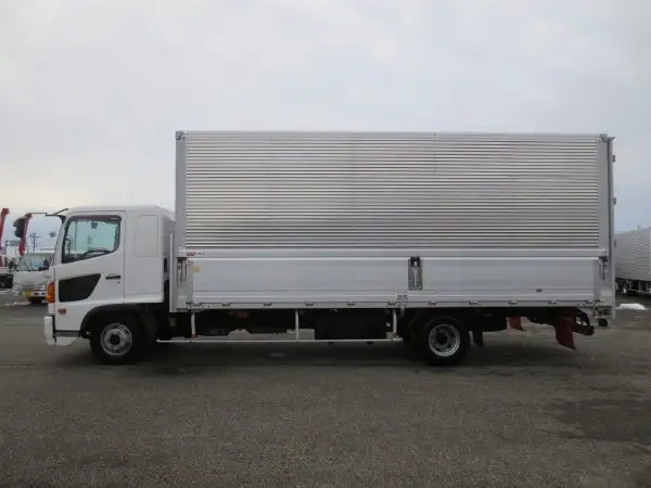 日野 レンジャー 中型/増トン ウイング ベッド TKG-FD9JLAAの中古トラック画像11