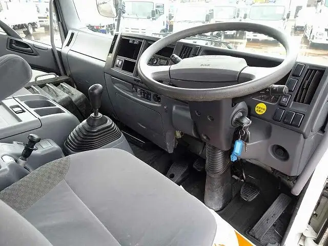 いすゞ フォワード 中型/増トン 車両重機運搬 6段クレーン ラジコンの中古トラック画像10