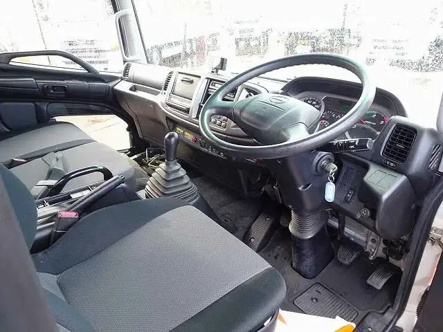 日野 レンジャー 中型/増トン クレーン付 床鉄板 4段の中古トラック画像11