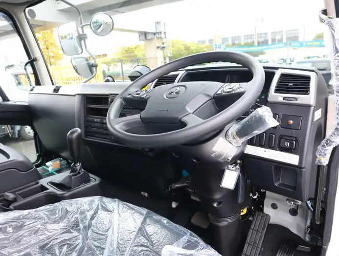 三菱 ファイター 中型/増トン 車両重機運搬 4段クレーン ラジコンの中古トラック画像8