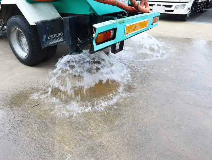 日野 デュトロ 小型 タンク車 散水車 BDG-XZU404Xの中古トラック画像9