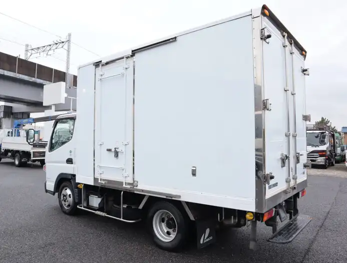 三菱 キャンター 小型 冷凍冷蔵 低温 キーストンの中古トラック画像5