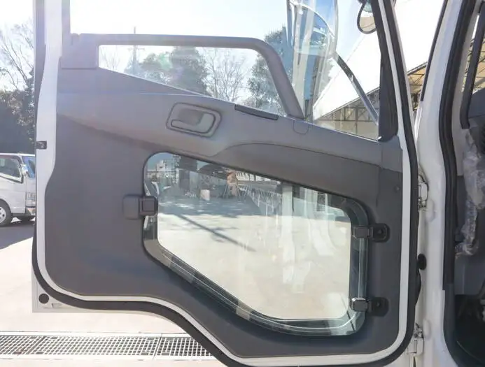 三菱 ファイター 中型/増トン 平ボディ TKG-FK71F H29の中古トラック画像14