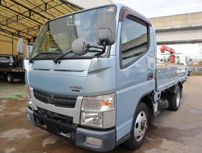 日産 アトラス 小型 平ボディ TRG-FBA5W H29 の中古トラック【車両No.138109】