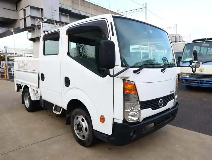 日産 アトラス 小型 平ボディ Wキャブ パワーゲートの中古トラック画像2