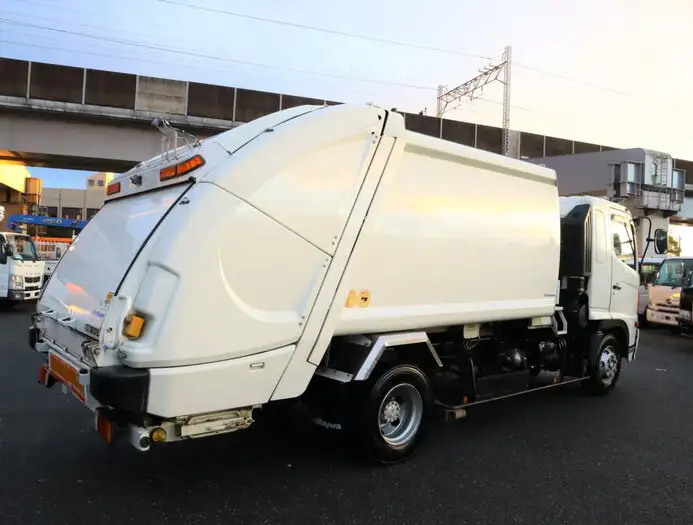 日野 レンジャー 中型/増トン パッカー車 プレス式 BDG-FD7JGWAの中古トラック画像2