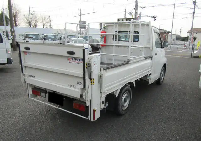 トヨタ ライトエース 小型 平ボディ パワーゲート S402Uの中古トラック画像3