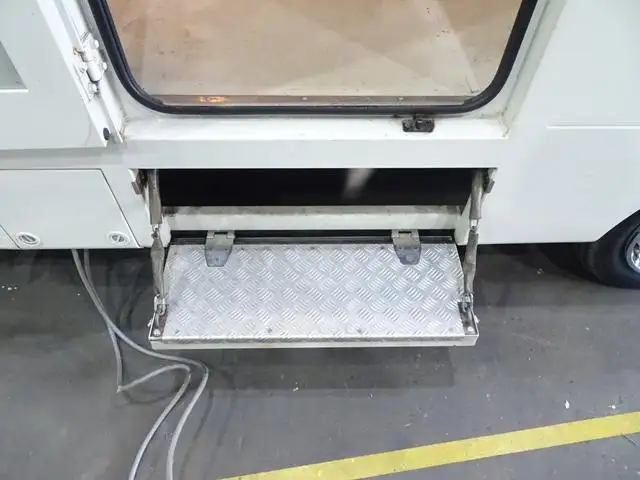 トヨタ ダイナ 小型 特殊車両 GE-RZY230 H14の中古トラック画像11