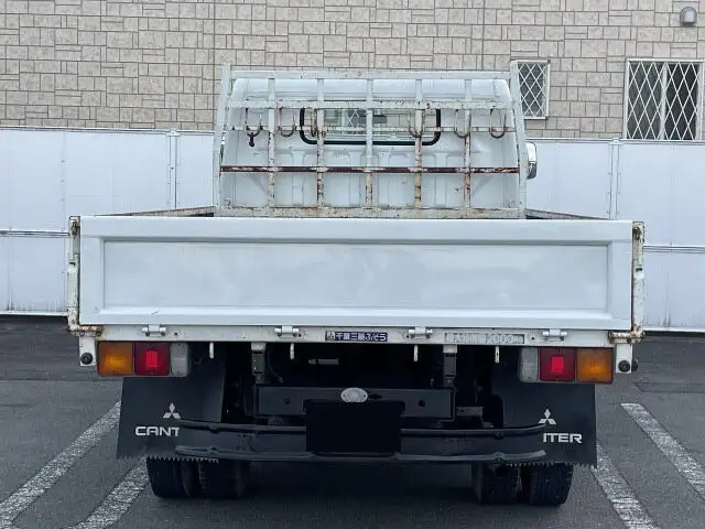 三菱 キャンター 小型 平ボディ PA-FE82DC H17の中古トラック画像5