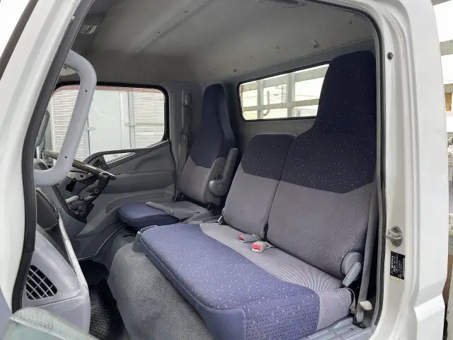 三菱 キャンター 小型 平ボディ PA-FE82DC H17の中古トラック画像16