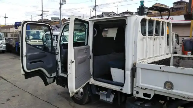 三菱 キャンター 小型 平ボディ Wキャブ パワーゲートの中古トラック画像12