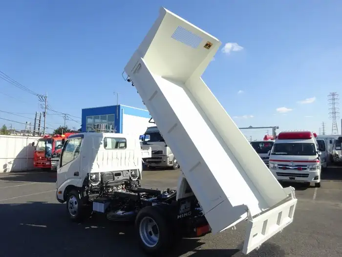 日野 デュトロ 小型 ダンプ 強化 2RG-XZU600Tの中古トラック画像6