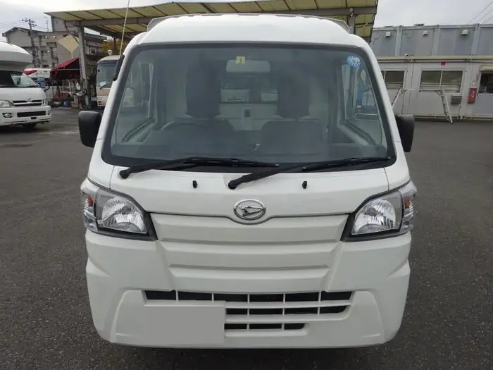 ダイハツ ハイゼット アルミバン EBD-S500P H30の中古トラック画像2