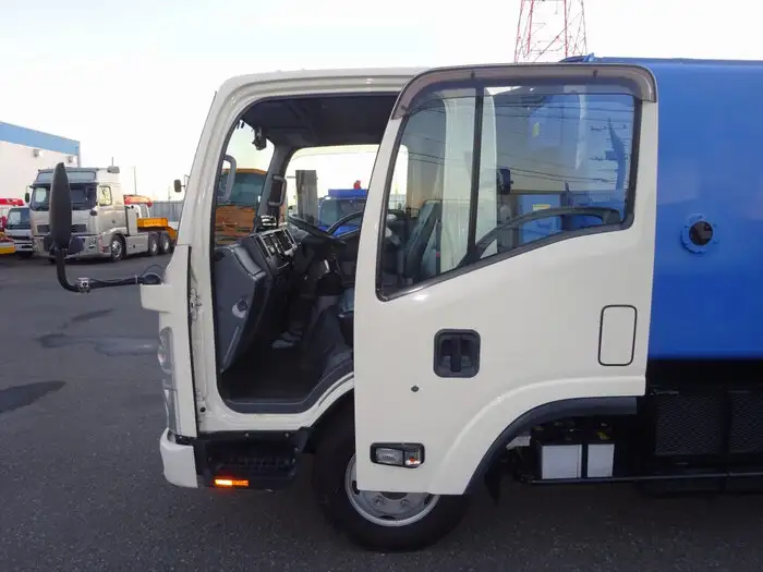 いすゞ エルフ 小型 パッカー車 プレス式 TPG-NMR85ANの中古トラック画像12