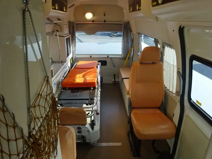 トヨタ ハイエース 小型 特殊車両 CBF-TRH221S H26の中古トラック画像7