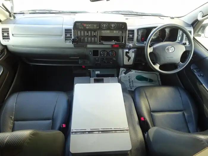 トヨタ ハイエース 小型 特殊車両 CBF-TRH221S H26の中古トラック画像18