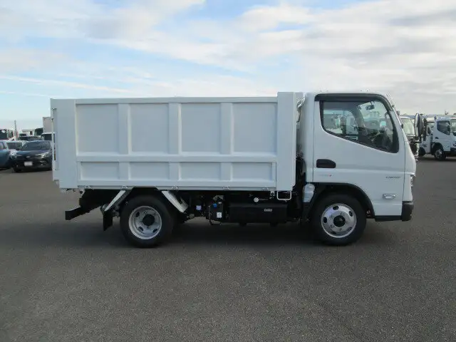 三菱 キャンター 小型 ダンプ 土砂禁 2RG-FBA60の中古トラック画像3