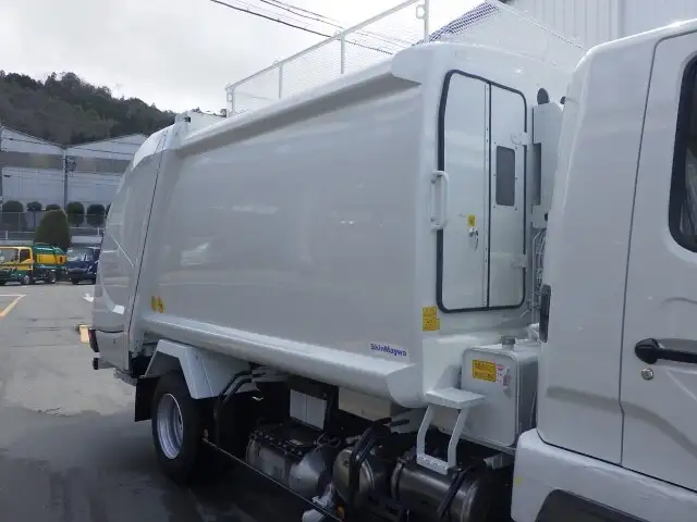 三菱 ファイター 中型/増トン パッカー車 プレス式 FK72Fの中古トラック画像7
