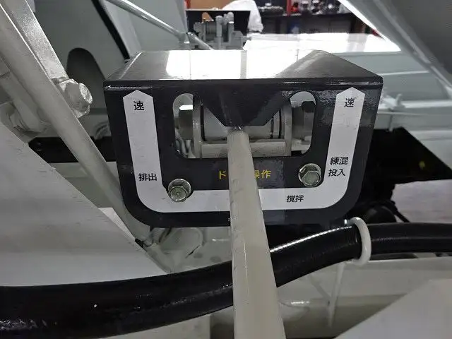 三菱 ファイター 中型/増トン ミキサー・ポンプ 2KG-FK72F R4の中古トラック画像8