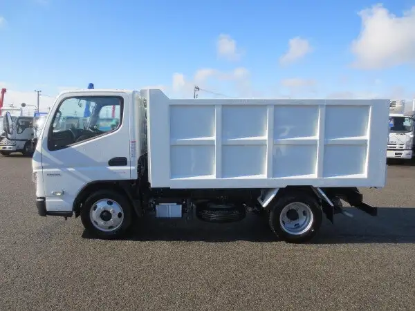三菱 キャンター 小型 ダンプ 土砂禁 2RG-FBA60の中古トラック画像9