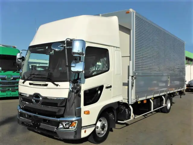 日野 レンジャー 中型/増トン ウイング ベッド 2PG-FD2ABAの中古トラック画像1