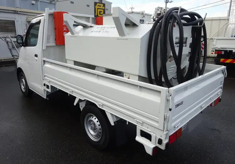 トヨタ タウンエース 小型 タンク車 ローリー DBF-S412Uの中古トラック画像5