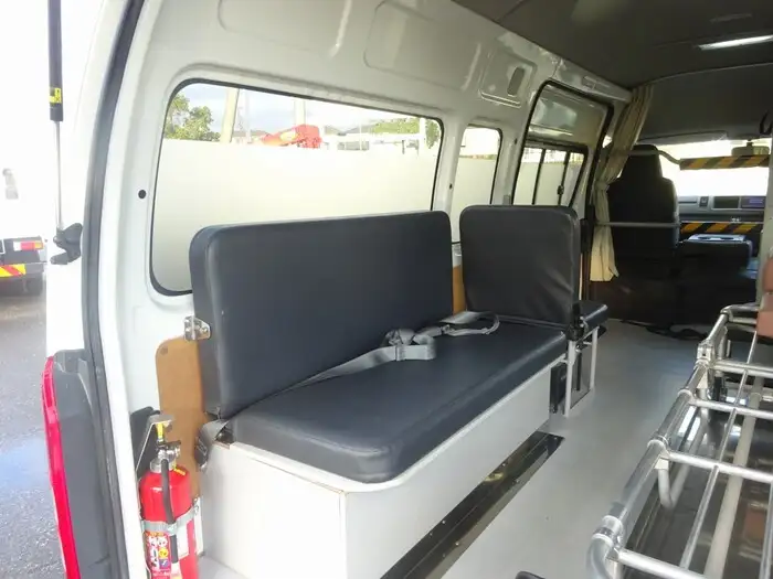トヨタ レジアスエース 小型 特殊車両 CBF-TRH226K H24の中古トラック画像10