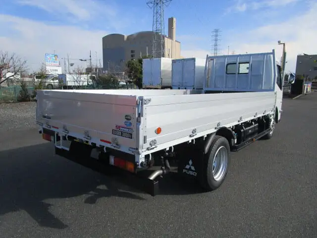 三菱 キャンター 小型 平ボディ アルミブロック 2RG-FEAV0の中古トラック画像3