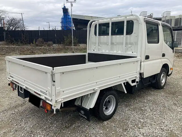 トヨタ ダイナ 小型 平ボディ Wキャブ LDF-KDY231の中古トラック画像3