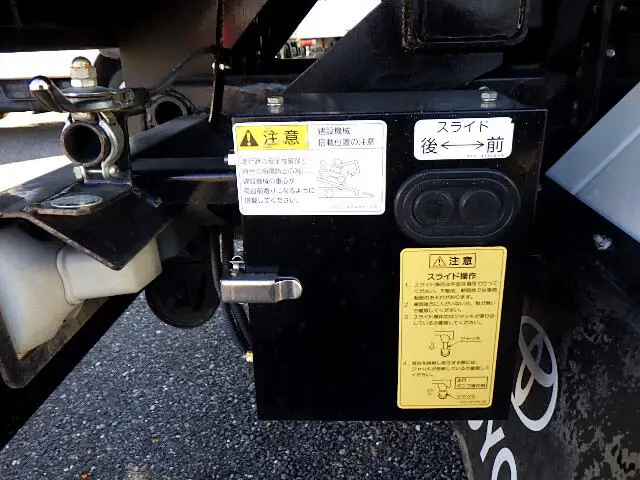 トヨタ ダイナ 小型 ダンプ ローダー TKG-XZU620Dの中古トラック画像像17