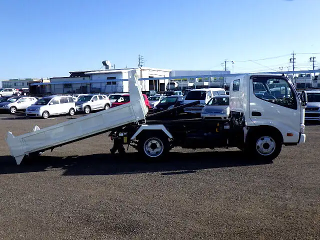 トヨタ ダイナ 小型 ダンプ ローダー TKG-XZU620Dの中古トラック画像2