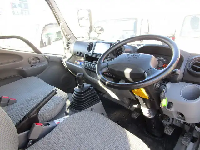 トヨタ トヨエース 小型 平ボディ TKG-XZC605 H30の中古トラック画像9