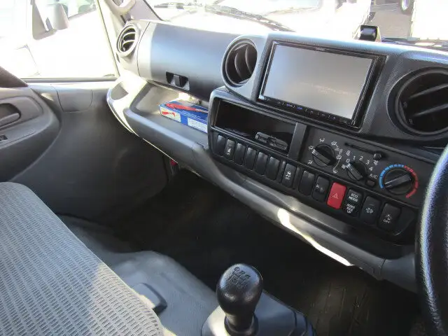 トヨタ トヨエース 小型 平ボディ TKG-XZC605 H30の中古トラック画像12