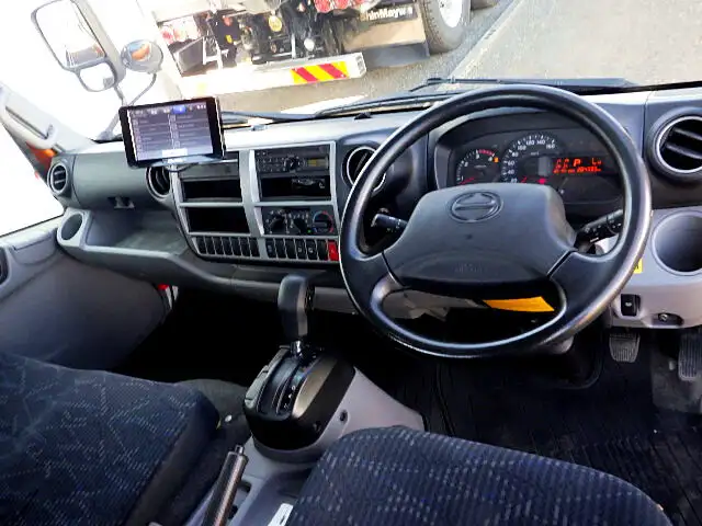 日野 デュトロ 小型 平ボディ TKG-XZU710M H24の中古トラック画像10