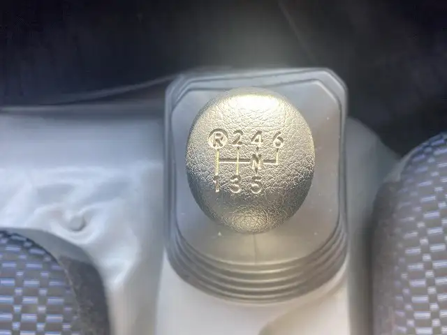 日野 デュトロ 小型 平ボディ 2RG-XZU712M R3の中古トラック画像12