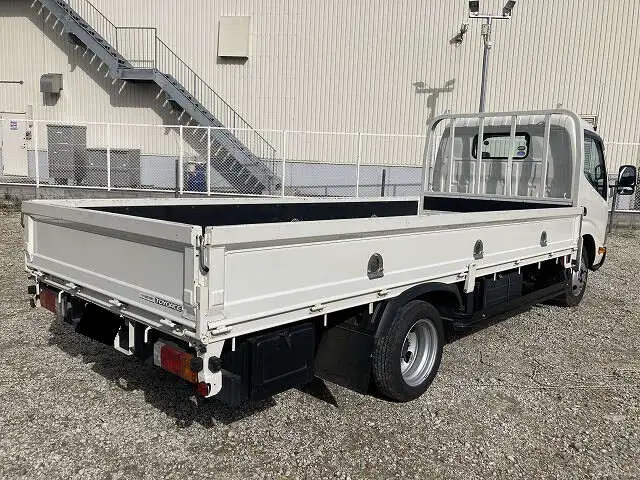 トヨタ トヨエース 小型 平ボディ TPG-XZU655 H29の中古トラック画像3