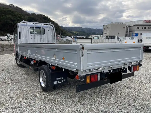 いすゞ エルフ 小型 平ボディ TKG-NLR85AR H24の中古トラック画像3