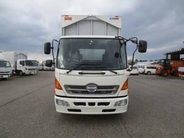 日野 レンジャー 中型/増トン ウイング TKG-FC9JKAA H29の中古トラック画像3