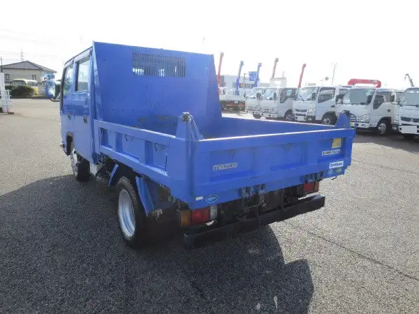 マツダ タイタン 小型 ダンプ Wキャブ SKG-LJR85ADの中古トラック画像5