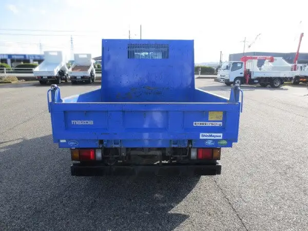 マツダ タイタン 小型 ダンプ Wキャブ SKG-LJR85ADの中古トラック画像7