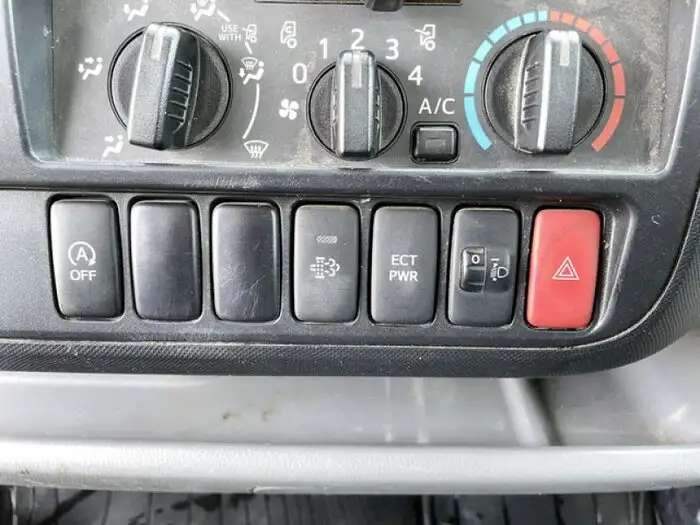 日野 デュトロ 小型 平ボディ TKG-XZC710M H27の中古トラック画像像17