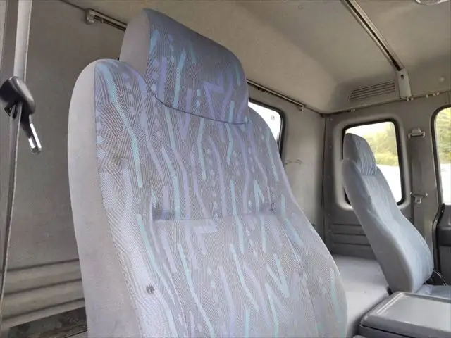 いすゞ フォワード 中型/増トン 車両重機運搬 ラジコン ベッドの中古トラック画像9