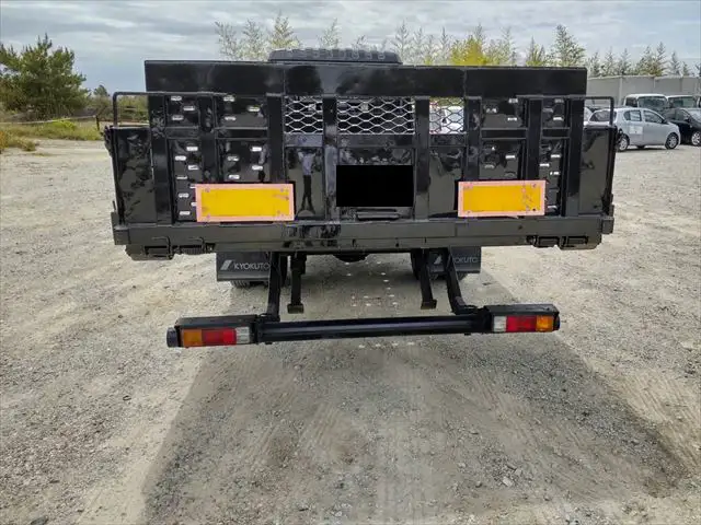 いすゞ フォワード 中型/増トン 車両重機運搬 ラジコン ベッドの中古トラック画像4
