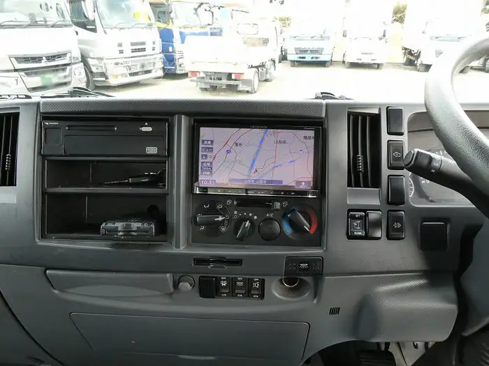 いすゞ フォワード 中型/増トン ウイング ベッド TKG-FRR90S2の中古トラック画像15