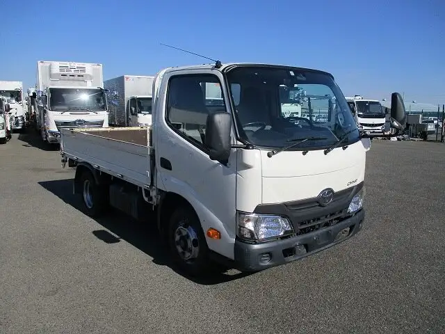 トヨタ ダイナ 小型 平ボディ TKG-XZC600 H29の中古トラック画像2