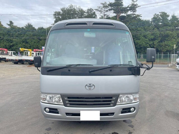 トヨタ コースター 小型 バス マイクロバス BDG-XZB50 の中古トラック【車両No.115727】