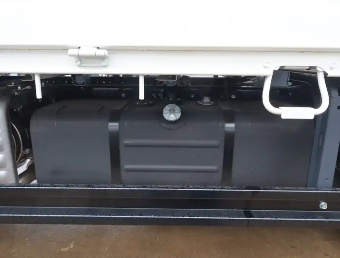 日野 デュトロ 小型 平ボディ 2RG-XZU710M R4の中古トラック画像16