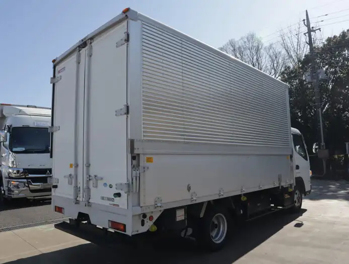 三菱 キャンター 小型 ウイング TPG-FEB50 H29の中古トラック画像3