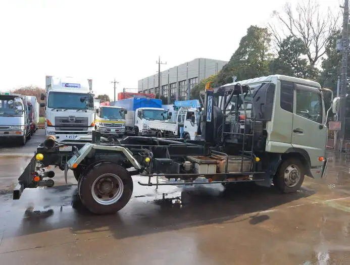 日産UD コンドル 中型/増トン アームロール ツインホイスト TKG-MK38Lの中古トラック画像3