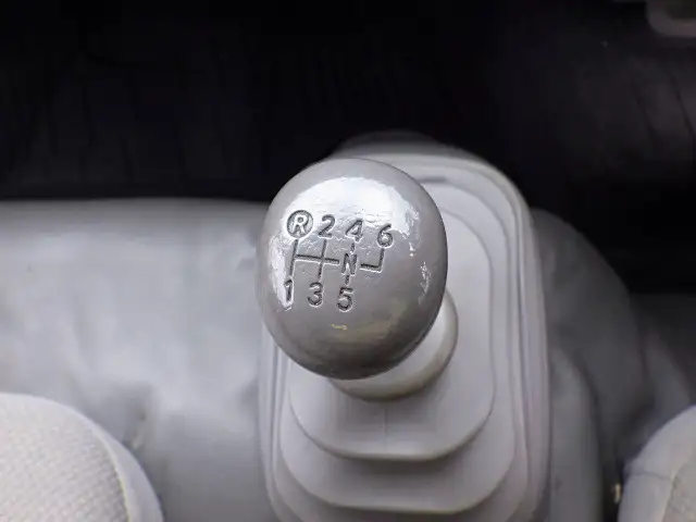 トヨタ ダイナ 小型 アルミバン パワーゲート BDG-XZU414の中古トラック画像12